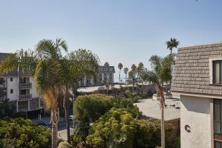 Oceanside Beach Condos - Oceanside - 5