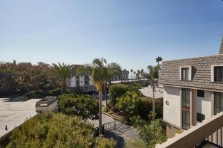 Oceanside Beach Condos - Oceanside - 7