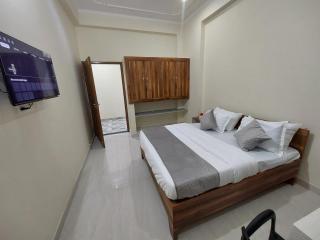 HOMEWOOD SUITES Near Jaipur Airport - Jaipur - 3