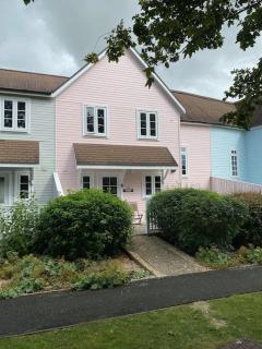 Waterside Lodge -New England Style House - 7