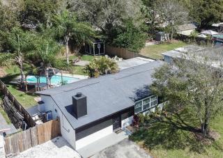 Private Pool Home Centrally Located in Tampa - 9