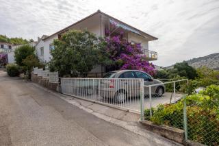 Apartment Frane - Vinišće - 1