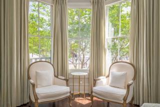 Mirabelle 2 - Heart of Downtown, Cathedral Views - Savannah - 8