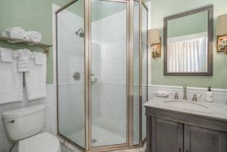 Mirabelle 2 - Heart of Downtown, Cathedral Views - Savannah - 4
