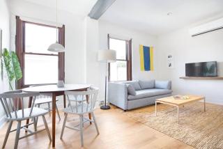 Annabelle 2D Downtown 2 Bedroom 2 Bath near City Market - Savannah - 2