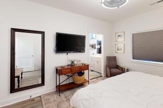 4BR Scenic Dog-Friendly Home with Large Yard - Big Water - 1