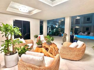 Bocobay Wariruri Condos - Palm-Eagle Beach - 1