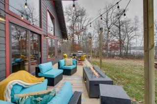 Modern Lakeside Chalet on Crow Wing Chain w/ Dock! - 7