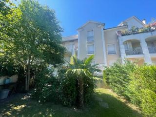 Duplex de 120m2 avec 3 chambres & jardin arboré - Versailles - 1