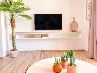 La Belle Bleue direct access to Orient Bay beach swimming pool, 2 bedrooms - Orient Bay - 3