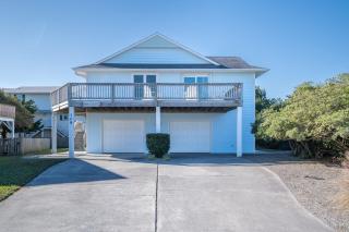 Private Home Steps from Beach Access - Kure Beach - 9