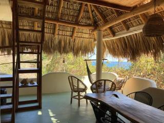 Lovely 3 Bedroom Apartment with Ocean View - San Agustinillo - 0