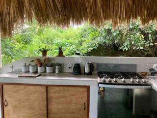 Lovely 3 Bedroom Apartment with Ocean View - San Agustinillo - 1