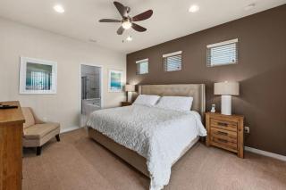 Elegant 5 Bedroom Pool Home - Kissimmee - 3