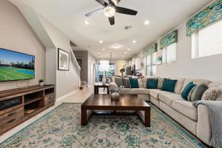 Elegant 5 Bedroom Pool Home - Kissimmee - 0