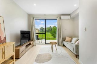 Urban Glow Townhouse with parking - Auckland - 9