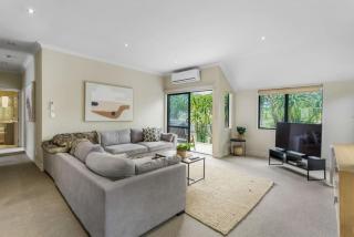 Modern 2BR Abode - Near Eastern Auckland Beaches - Auckland - 9