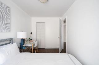 1435-3-3 Bedrooms 2Bath W D Prime Upper east - 4