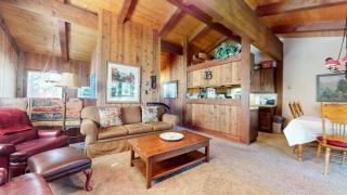 Villa de los Pinos #40 condo - 9