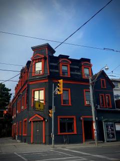 Royal Oak Inn - Toronto - 6