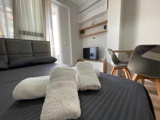 Tirana Sunshine Apartment - Tirana - 7