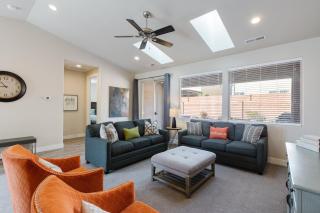 Paradise Village 58 l Sweet Retreat Private Hot Tub, Gaming Console, Community Resort Style Pool and Water Park - 3