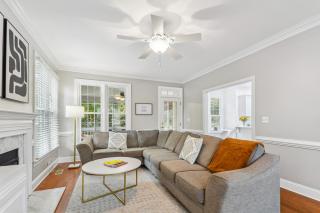 Bright Clayton Home with Screened Deck! - 2