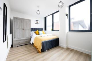 Bright Stylish Studio Apartment in Old Trafford - Manchester - 4