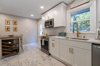 Rustic 3BR Home in a Natural Cartersville Getaway - Cartersville - 1