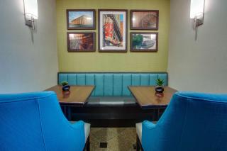 Drury Inn & Suites Nashville Airport - Nashville - 4