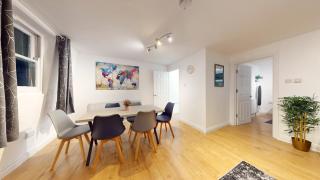 Spacious Duplex Apartment - 5