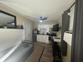 Designed Private Suites in Miami - 9