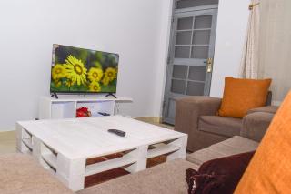 Serene and cosy fully furnished one bedroom bnb in thika town - Thika - 9