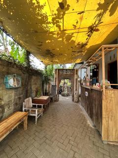 Didu's Homestay Bed & Breakfast - Banyuwangi - 3