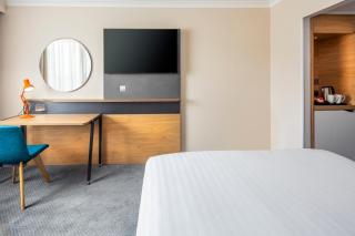 Holiday Inn London - Gatwick Airport by IHG - Horley - 4