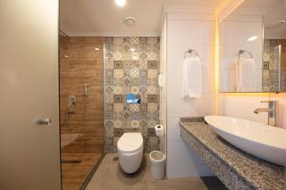 Le Bleu Hotel & Resort Kusadasi - Kuşadası - 7