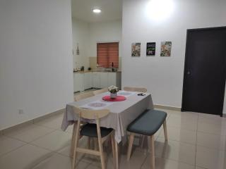 HOMESTAY D'ANGGUN JENDERAM - 4