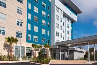 Hyatt House Orlando Airport - 9