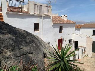 Casa Sin Numero, an authentic village house - Comares - 2