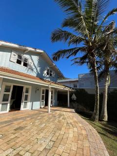 Linda Casa, Penha, Praia Vermelha - Penha - 9