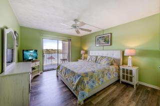 Bayshore Yacht & Tennis 216 - Clearwater Beach - 4