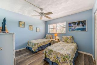 Bayshore Yacht & Tennis 216 - Clearwater Beach - 1