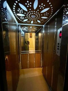 Urban Stay Luxury 2BR Apartment at the heart of Mohandeseen, Near Zamalek Cairo - Il Cairo - 1