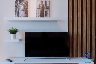 Breakfast at Tiffanys - 3