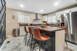 Charlotte Charm Haven with Outdoor TV - 5