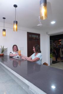 SURF UNA BEACH HOTEL - Unawatuna - 3