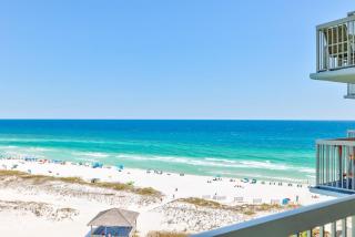 Pelican Beach Resort by Colasan - Destin - 3