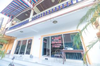 G house guest house - Strand Patong - 7