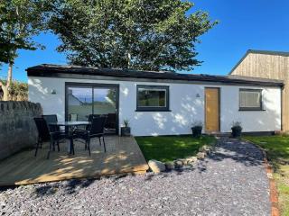 Tranquil, secluded, rural cottage for two - Beaumaris - 0