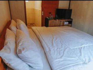 Mayeka Transit Hostel Bandara Internasional Lombok - Praya - 1